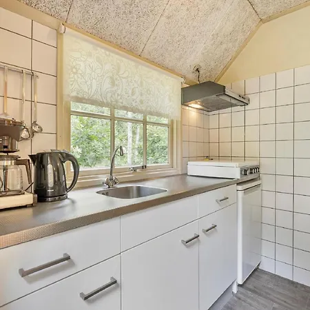 Well Furnished Bungalow, Near By Nature Ferienhaus Herpen