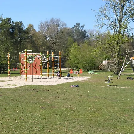 Eco Retreat In Herperduin