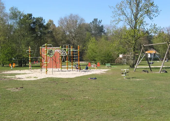 Eco Retreat In Herperduin